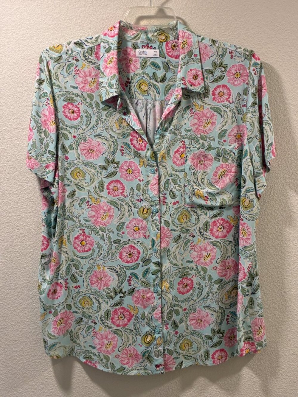 Croft & Barrow Short Sleeve Button Up Camp Shirt Aqua Pink Floral XXL EUC